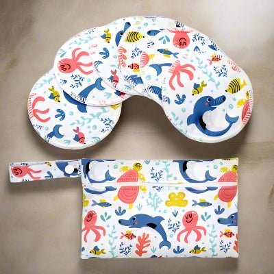 coussinet allaitement fond blanc dauphins
