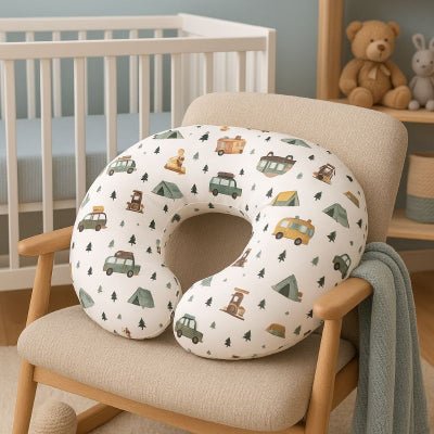 Coussin allaitement voitures sur chaise