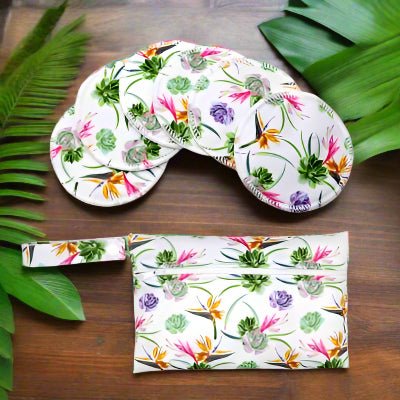 coussinet d allaitement fond blanc fleurs tropical